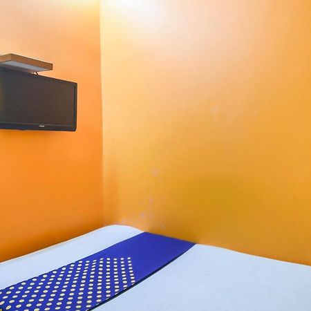 Spot On 69078 New Maa Tara Guest House Kalkutta Exterior foto